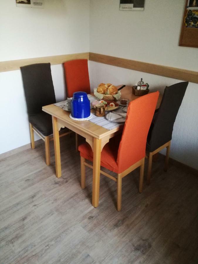 Fruehstueckspension Sterr Strebersdorf Luaran gambar