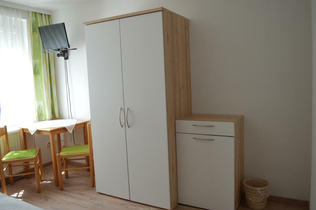 Fruehstueckspension Sterr Strebersdorf Luaran gambar